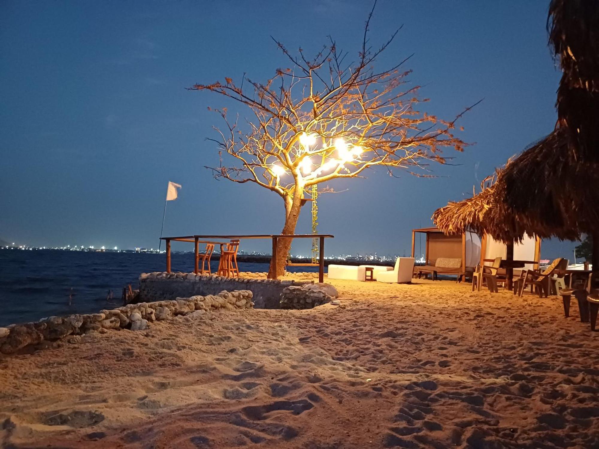Punta Arena Beach Guest house *
